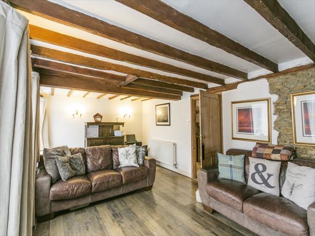  Image of 4 bedroom Cottage for sale in Victoria Street Billingborough Sleaford NG34 at 22 Victoria Street Billingborough Sleaford, NG34 0NX